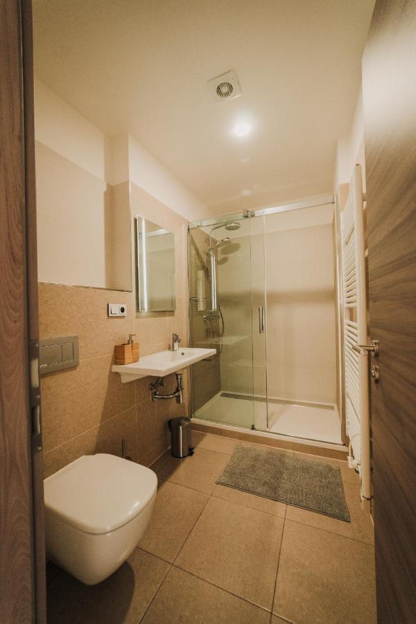 New Equipped Apartment In The City Center Plzeň Buitenkant foto